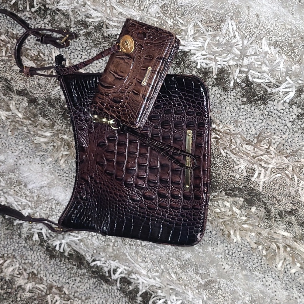 **Brahmin***COCO  BROWN  CROSSBODY BRAHMIN   WITH MATCHING WALLET!!!!! - Picture 5 of 16